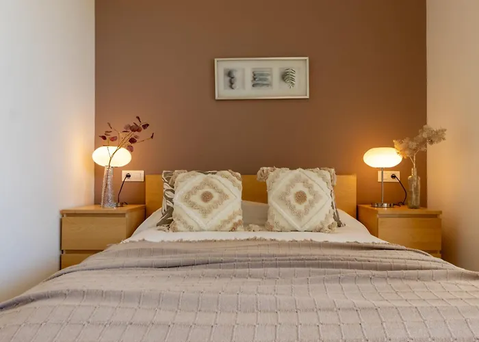 Viena 3 By Interhome ランポーヤ